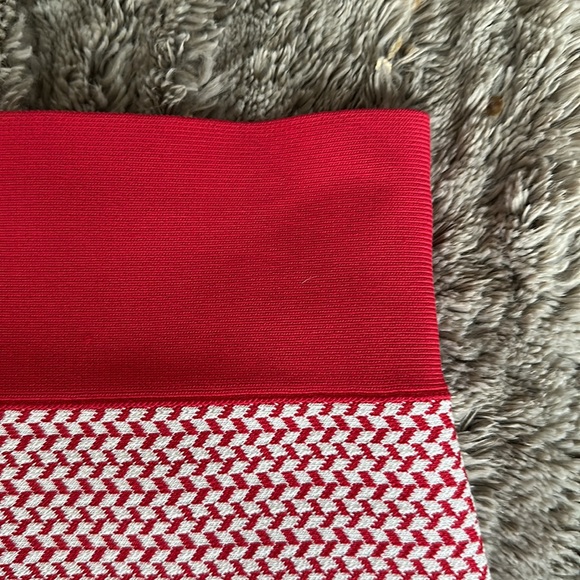 BCBG Maxazria Size Small Bandage Skirt - Picture 4 of 5